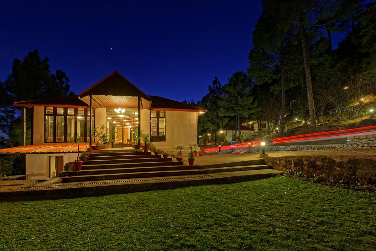 Hotel Arcadian Blue Pines Murree Exteriér fotografie