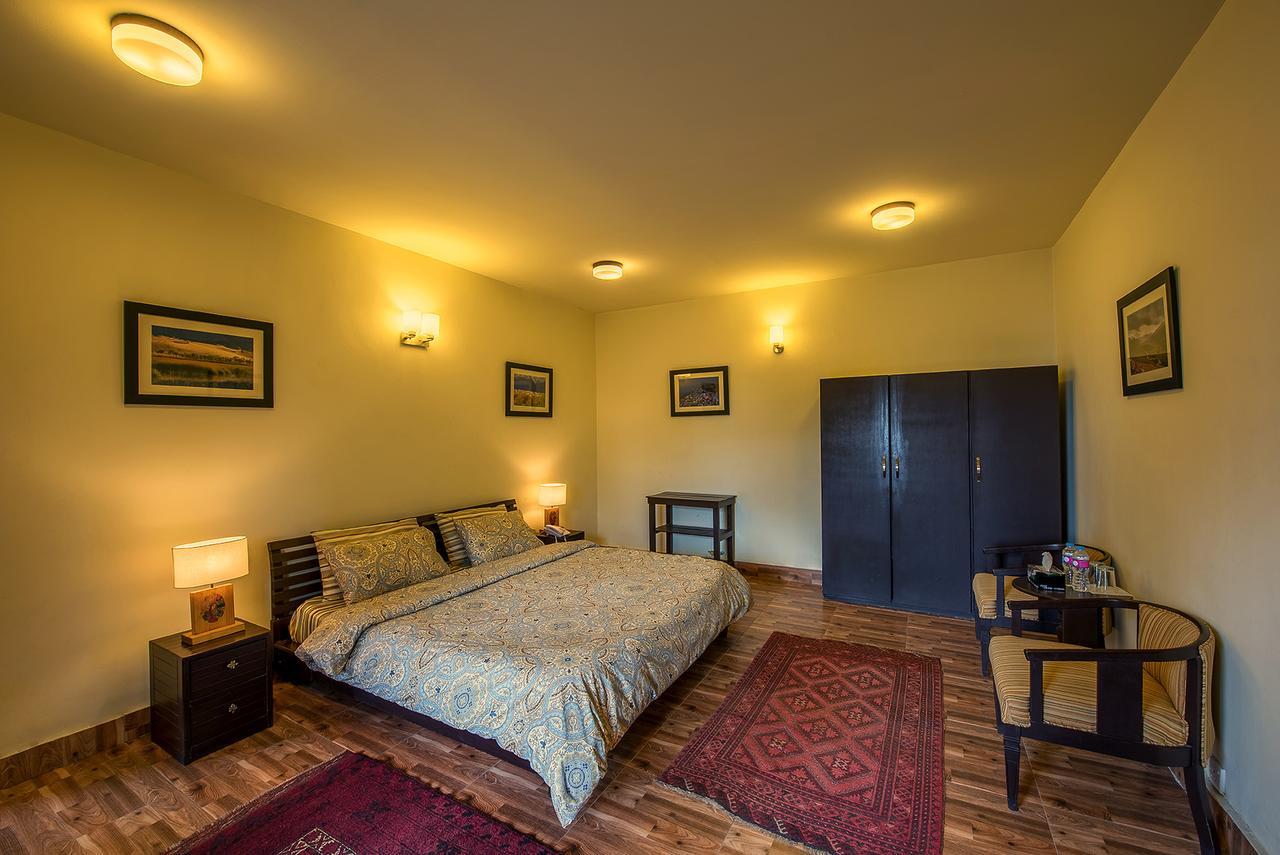 Hotel Arcadian Blue Pines Murree Exteriér fotografie