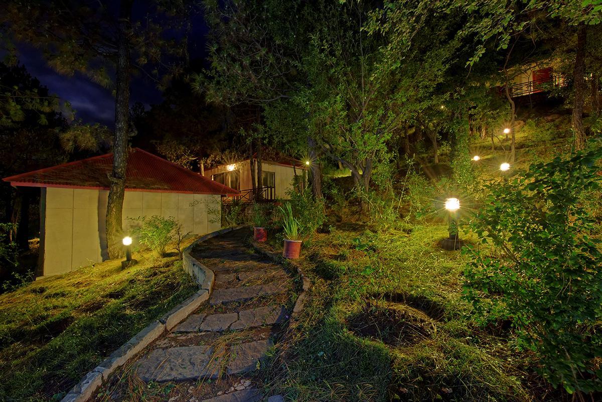 Hotel Arcadian Blue Pines Murree Exteriér fotografie