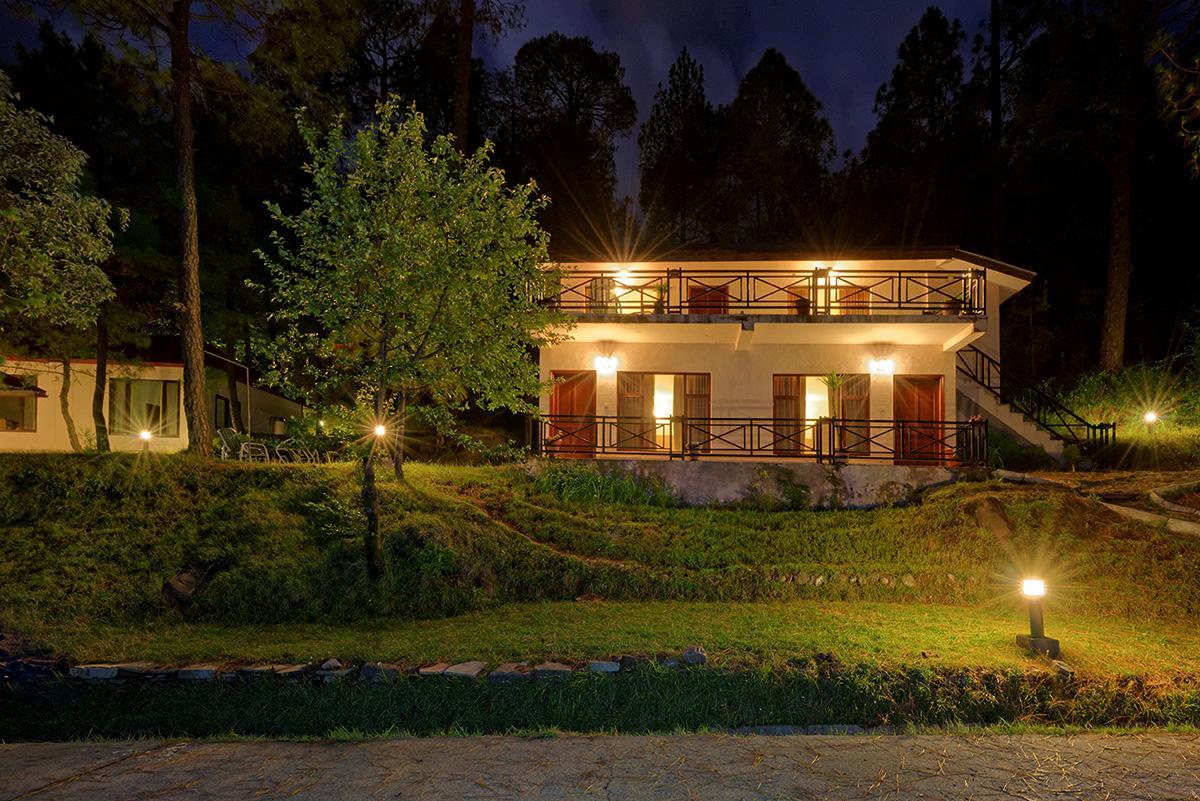 Hotel Arcadian Blue Pines Murree Exteriér fotografie