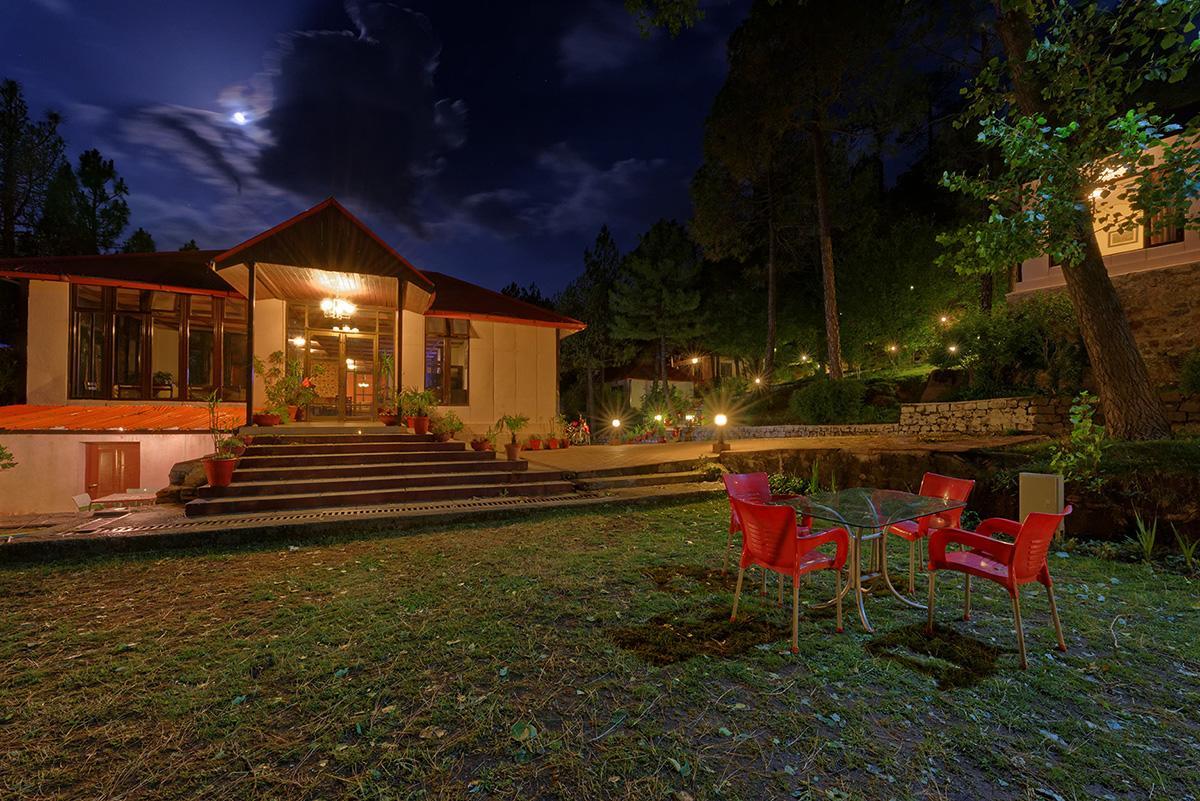 Hotel Arcadian Blue Pines Murree Exteriér fotografie